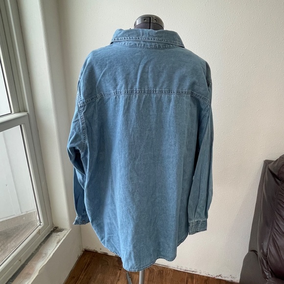 NEW! Disney Winnie The Pooh Denim Button Down Shirt Autumn Winter Plus 26/28 NWT - Picture 3 of 10